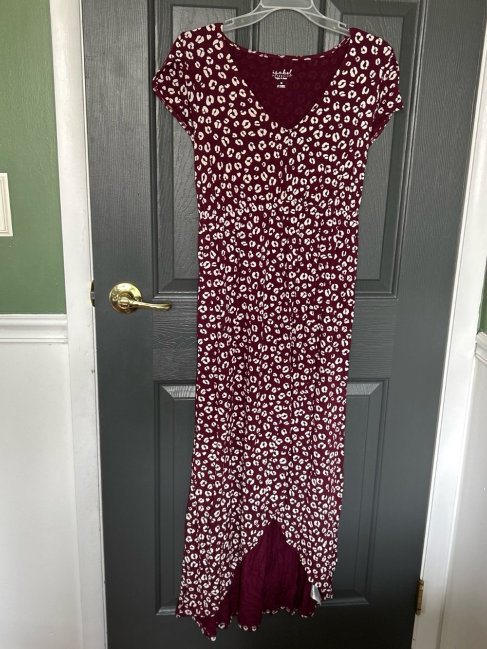 Women's Burgundy Leopard Print V-Neck Maternity Dress